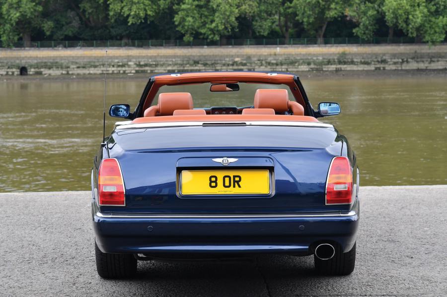  Bentley Azure 1995 года  (UK) (фото 5 из 12)